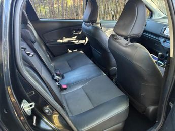 Toyota Yaris 1.5 VVT-h Excel E-CVT Euro 6 5dr (15in Alloy)