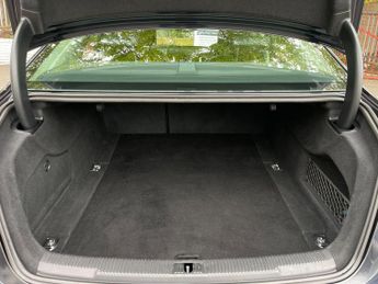 Audi A6 Saloon 2.0 TDI ultra SE Executive S Tronic Euro 6 (s/s) 4dr