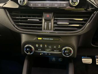 Ford Kuga 2.5 EcoBoost Duratec 14.4kWh ST-Line SUV 5dr Petrol Plug-in Hybr