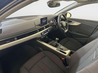 Audi A4 2.0 TDI ultra SE Saloon 4dr Diesel S Tronic Euro 6 (s/s) (150 ps