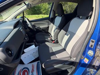 Toyota Yaris 1.5 VVT-h Design E-CVT Euro 6 (s/s) 5dr