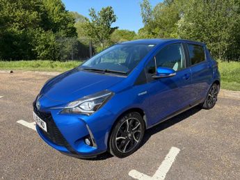 Toyota Yaris 1.5 VVT-h Design E-CVT Euro 6 (s/s) 5dr