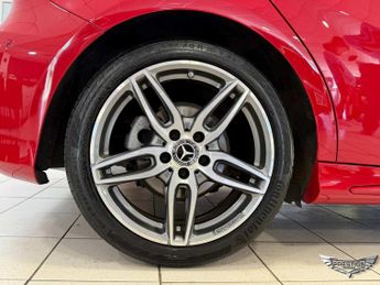 Mercedes-Benz A Class 1.6 A180 AMG Line (Premium Plus) 7G-DCT Euro 6 (s/s) 5dr