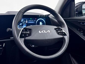 Kia Niro 64.8kWh 4 SUV 5dr Electric Auto (201 bhp)