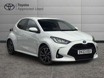 Toyota Yaris 1.5 VVT-h Design Hatchback 5dr Petrol Hybrid E-CVT Euro 6 (s/s) 