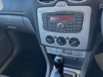 Ford Focus 1.6 Style 5dr