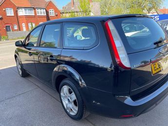 Ford Focus 1.6 Style 5dr