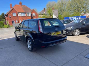 Ford Focus 1.6 Style 5dr