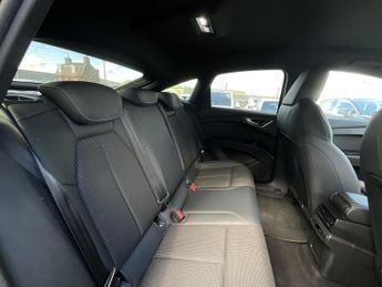 Audi Q4 E-Tron S LINE 40