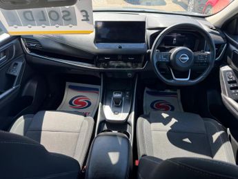 Nissan Qashqai 1.3 DIG-T MHEV N-Connecta XTRON Euro 6 (s/s) 5dr