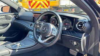 Mercedes-Benz E Class 2.0 E200 AMG Line Saloon 4dr Petrol G-Tronic+ Euro 6 (s/s) (184 