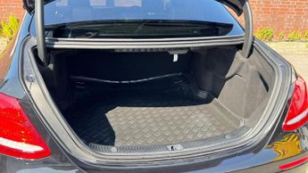 Mercedes-Benz E Class 2.0 E200 AMG Line Saloon 4dr Petrol G-Tronic+ Euro 6 (s/s) (184 