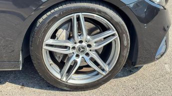 Mercedes-Benz E Class 2.0 E200 AMG Line Saloon 4dr Petrol G-Tronic+ Euro 6 (s/s) (184 