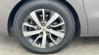 Toyota PROACE Verso 2.0D Family Medium MPV Auto MWB Euro 6 (s/s) 5dr (8 Seat)