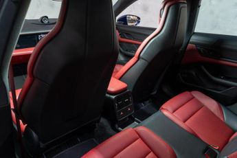 Porsche Taycan Performance Plus 93.4kWh Sport Turismo Auto RWD 5dr (11kW Charge