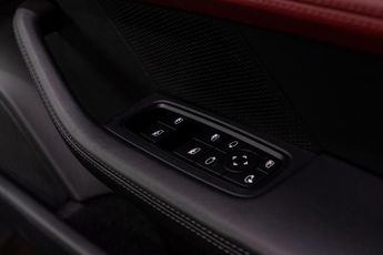 Porsche Taycan Performance Plus 93.4kWh Sport Turismo Auto RWD 5dr (11kW Charge