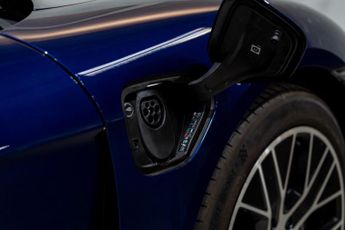 Porsche Taycan Performance Plus 93.4kWh Sport Turismo Auto RWD 5dr (11kW Charge