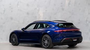 Porsche Taycan Performance Plus 93.4kWh Sport Turismo Auto RWD 5dr (11kW Charge