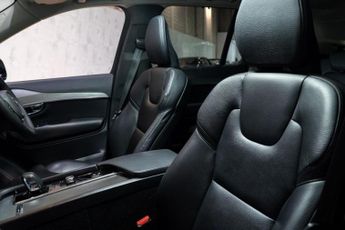 Volvo XC90 2.0 B5 MHEV Plus Auto 4WD Euro 6 (s/s) 5dr