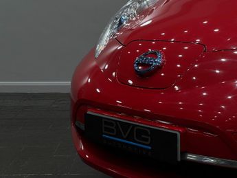 Nissan Leaf 30kWh Tekna Auto 5dr