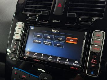 Nissan Leaf 30kWh Tekna Auto 5dr