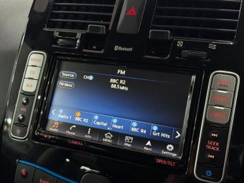 Nissan Leaf 30kWh Tekna Auto 5dr