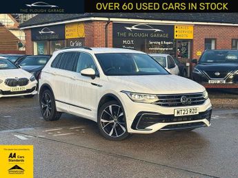 Volkswagen Tiguan 1.5 TSI R-Line SUV 5dr Petrol DSG Euro 6 (s/s) (150 ps)