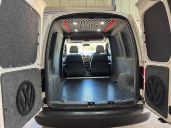 Volkswagen Caddy 1.6 TDI C20 Startline L1 H1 4dr