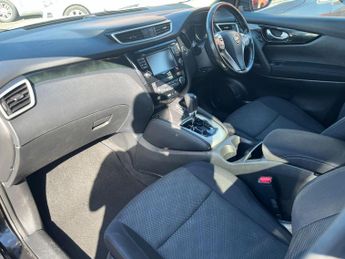 Nissan Qashqai 1.6 dCi N-Connecta XTRON Euro 6 (s/s) 5dr