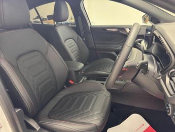 Ford Focus 1.0T EcoBoost MHEV ST-Line X DCT Euro 6 (s/s) 5dr