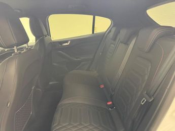 Ford Focus 1.0T EcoBoost MHEV ST-Line X DCT Euro 6 (s/s) 5dr