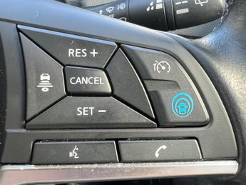 Nissan Qashqai 1.3 DIG-T Tekna DCT Auto Euro 6 (s/s) 5dr