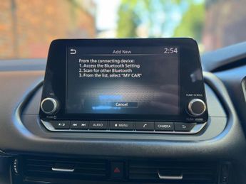 Nissan Qashqai 1.3 DIG-T MHEV Acenta Premium XTRON Euro 6 (s/s) 5dr