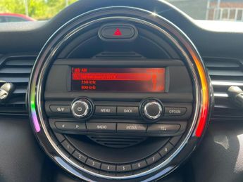 MINI Hatch 1.5 Cooper Auto Euro 6 (s/s) 5dr