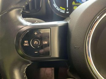 MINI Countryman 1.5 10kWh Cooper SE Exclusive SUV 5dr Petrol Plug-in Hybrid Auto
