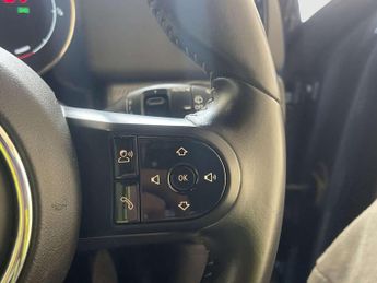 MINI Countryman 1.5 10kWh Cooper SE Exclusive SUV 5dr Petrol Plug-in Hybrid Auto