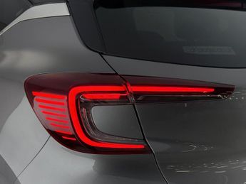 Renault Captur 1.6 E-TECH techno Auto Euro 6 (s/s) 5dr