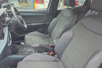 SEAT Arona 1.0 TSI 110 XPERIENCE Lux 5dr DSG
