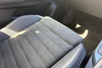 SEAT Arona 1.0 TSI 110 XPERIENCE Lux 5dr DSG