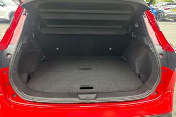Nissan Qashqai 1.3 DiG-T MH 158 N-Connecta 5dr Xtronic