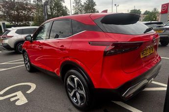 Nissan Qashqai 1.3 DiG-T MH 158 N-Connecta 5dr Xtronic