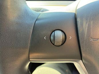 Tesla Model 3 (Dual Motor) Long Range Auto 4WDE 4dr