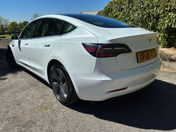 Tesla Model 3 (Dual Motor) Long Range Auto 4WDE 4dr