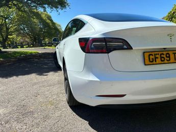 Tesla Model 3 (Dual Motor) Long Range Auto 4WDE 4dr