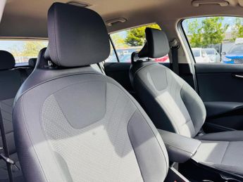 Kia Niro 1.6h GDi 2 DCT Euro 6 (s/s) 5dr