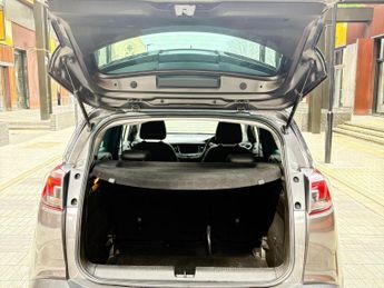 Vauxhall Crossland X 1.2 Turbo SRi Nav SUV 5dr Petrol Auto Euro 6 (s/s) (130 ps)