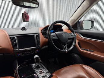 Maserati Levante 3.0D V6 ZF 4WD Euro 6 (s/s) 5dr