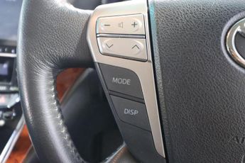 Toyota Vellfire 2.4Z PLATINUM SELECTION II