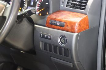 Toyota Vellfire 2.4Z PLATINUM SELECTION II