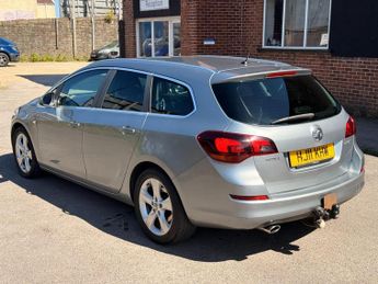 Vauxhall Astra 2.0 CDTi SRi Sports Tourer Auto Euro 5 5dr